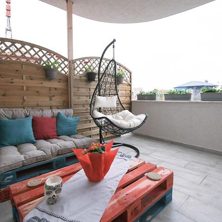 Boulevard Boutique Aparthotel Корча Екстериор снимка