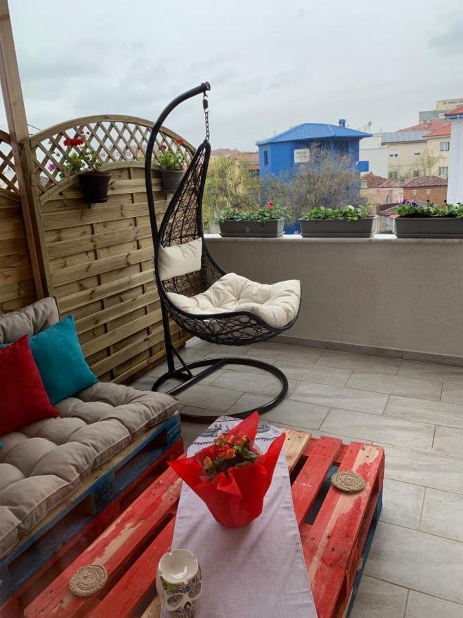 Boulevard Boutique Aparthotel Корча Екстериор снимка